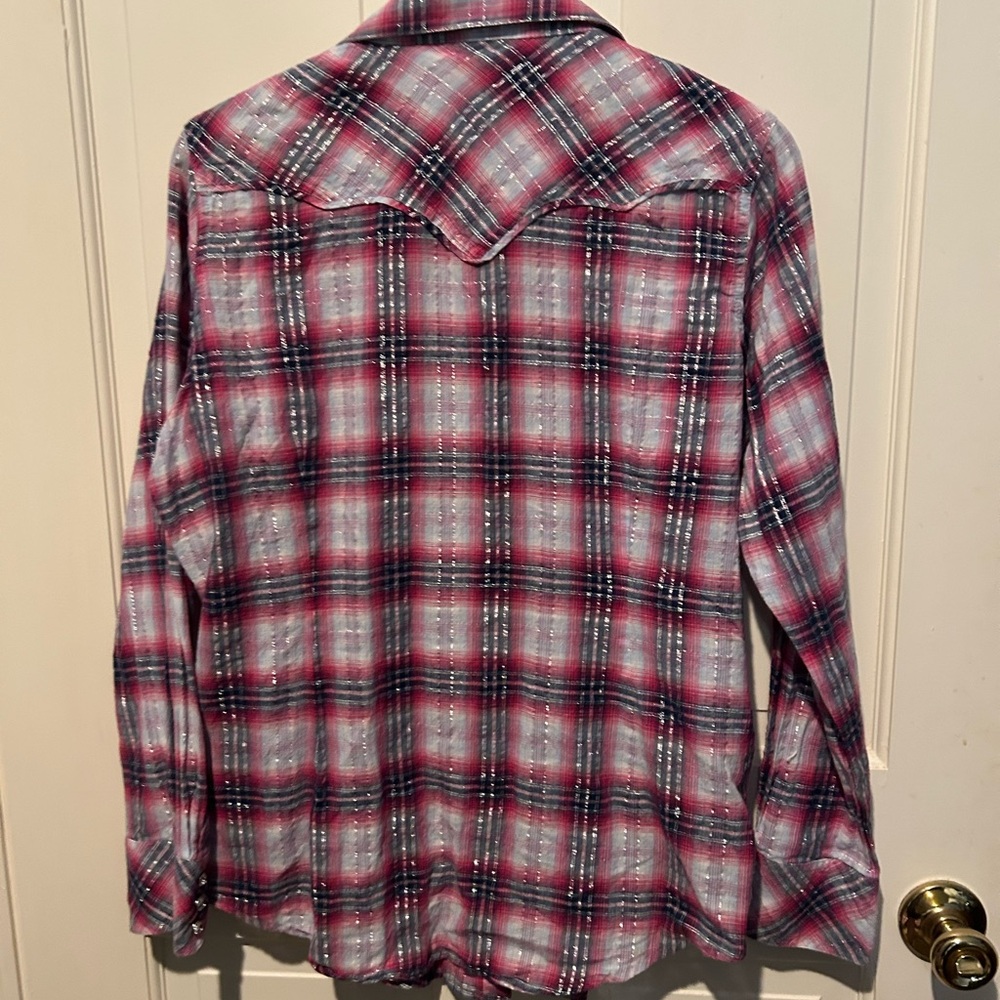 Ariat Pink plaid snap front blouse - LARGE - Picture 5 of 6